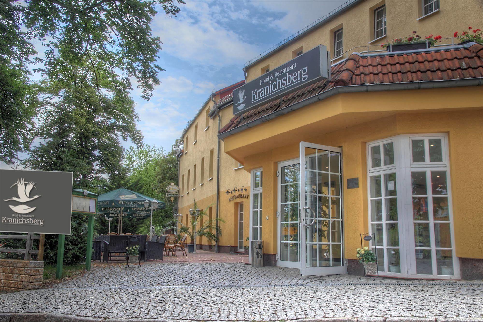 Hotel Und Restaurant Kranichsberg Woltersdorf  Exterior foto