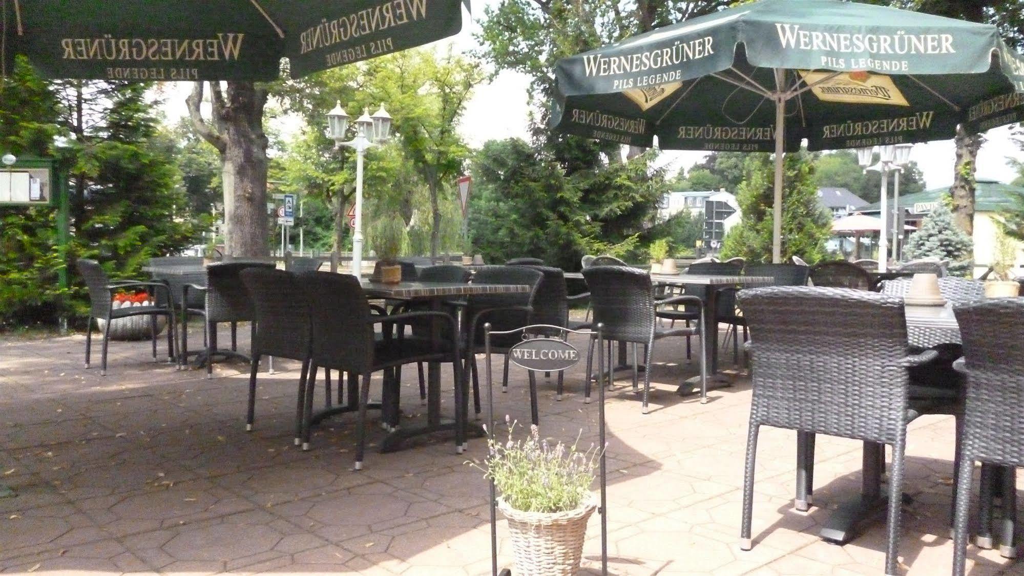 Hotel Und Restaurant Kranichsberg Woltersdorf  Exterior foto